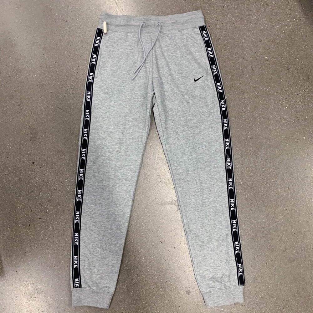 NWT Nike CN6878-063 Women's Sportswear Tape Jogger Pants Grey Black White Size L